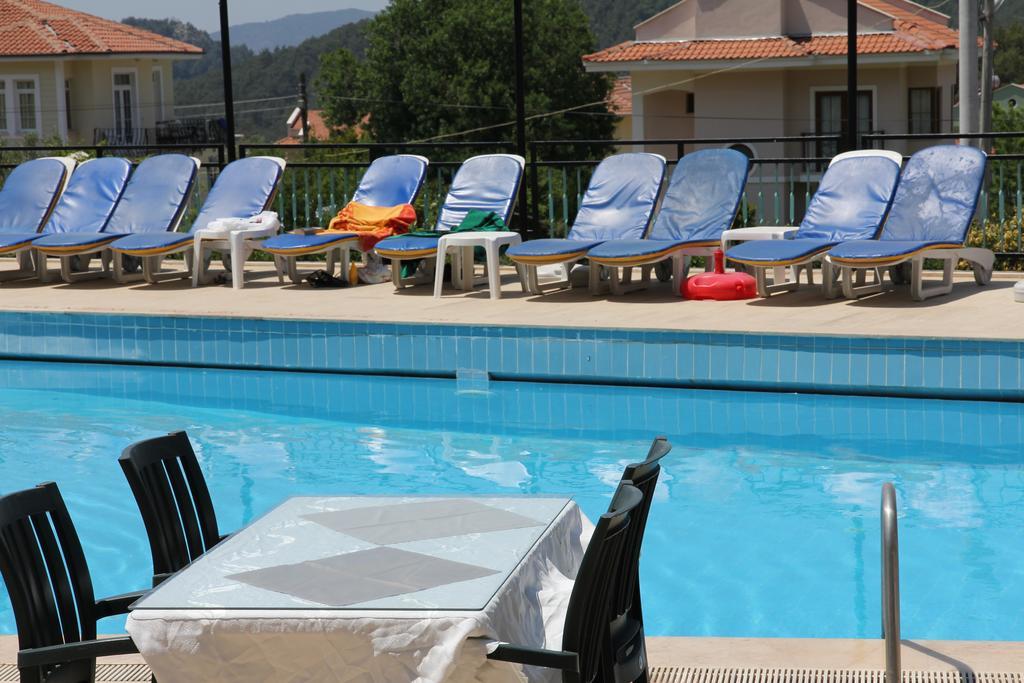 Cypriot Hotel 厄吕代尼兹 外观 照片