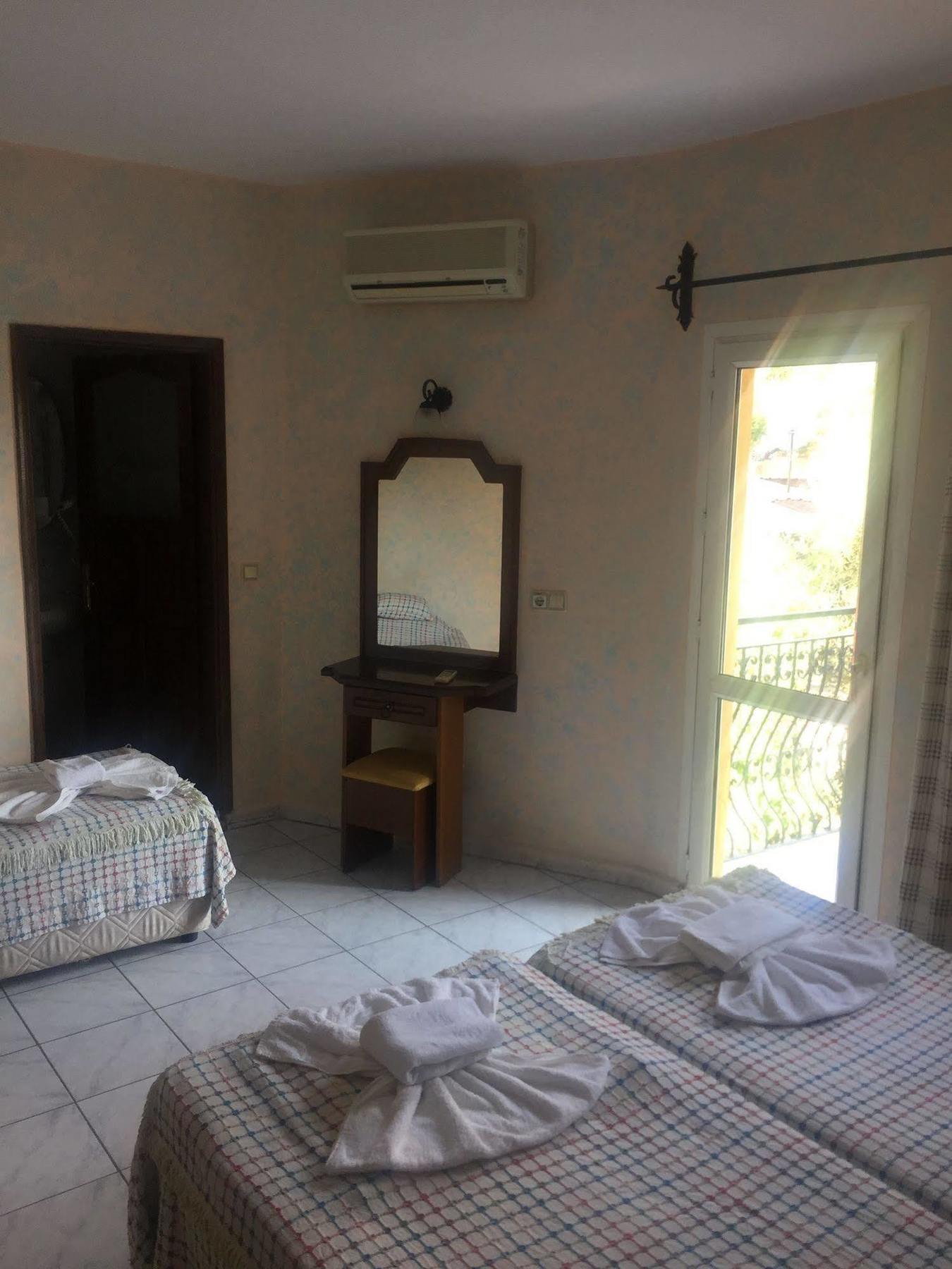 Cypriot Hotel 厄吕代尼兹 外观 照片