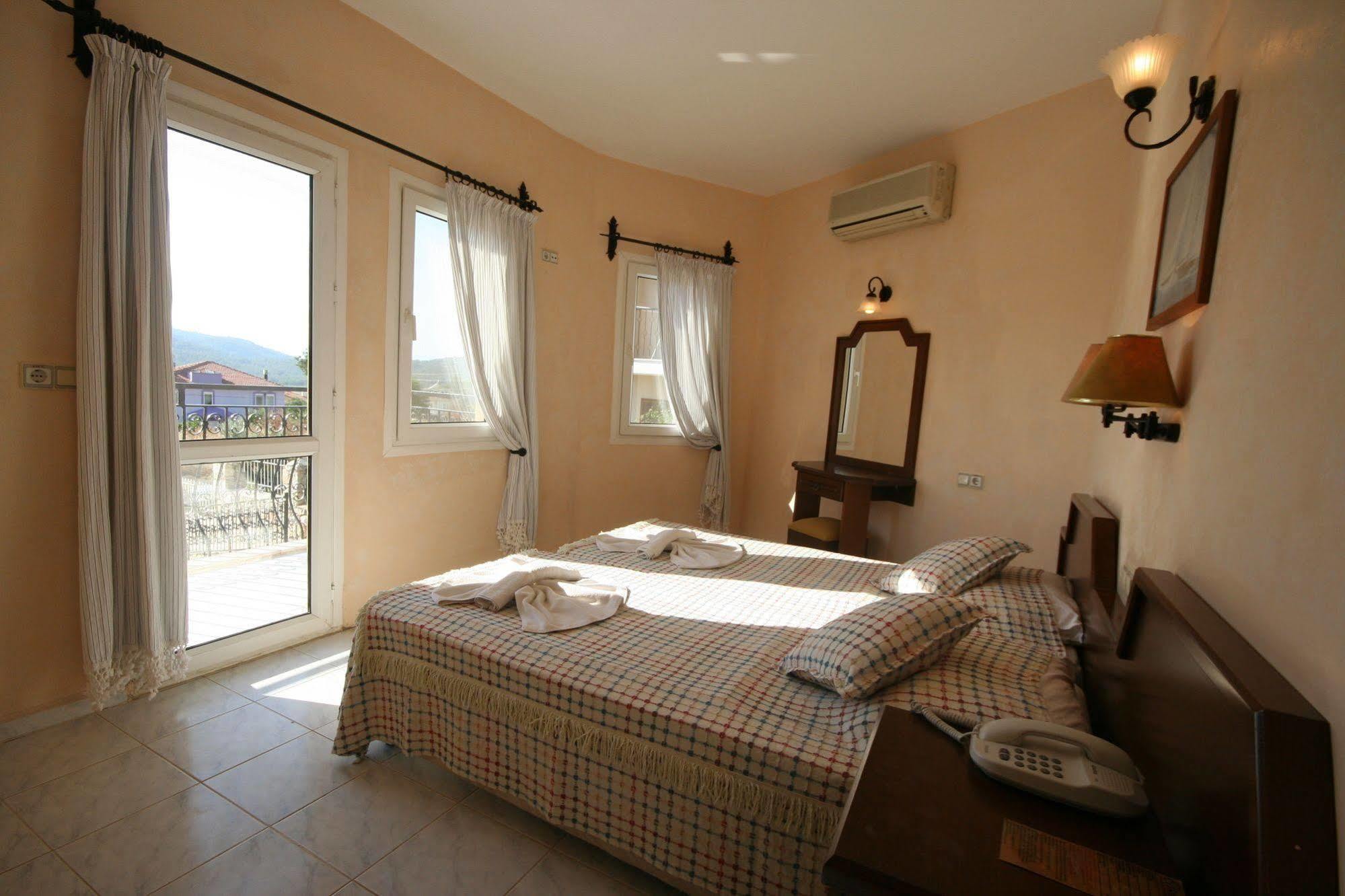 Cypriot Hotel 厄吕代尼兹 外观 照片
