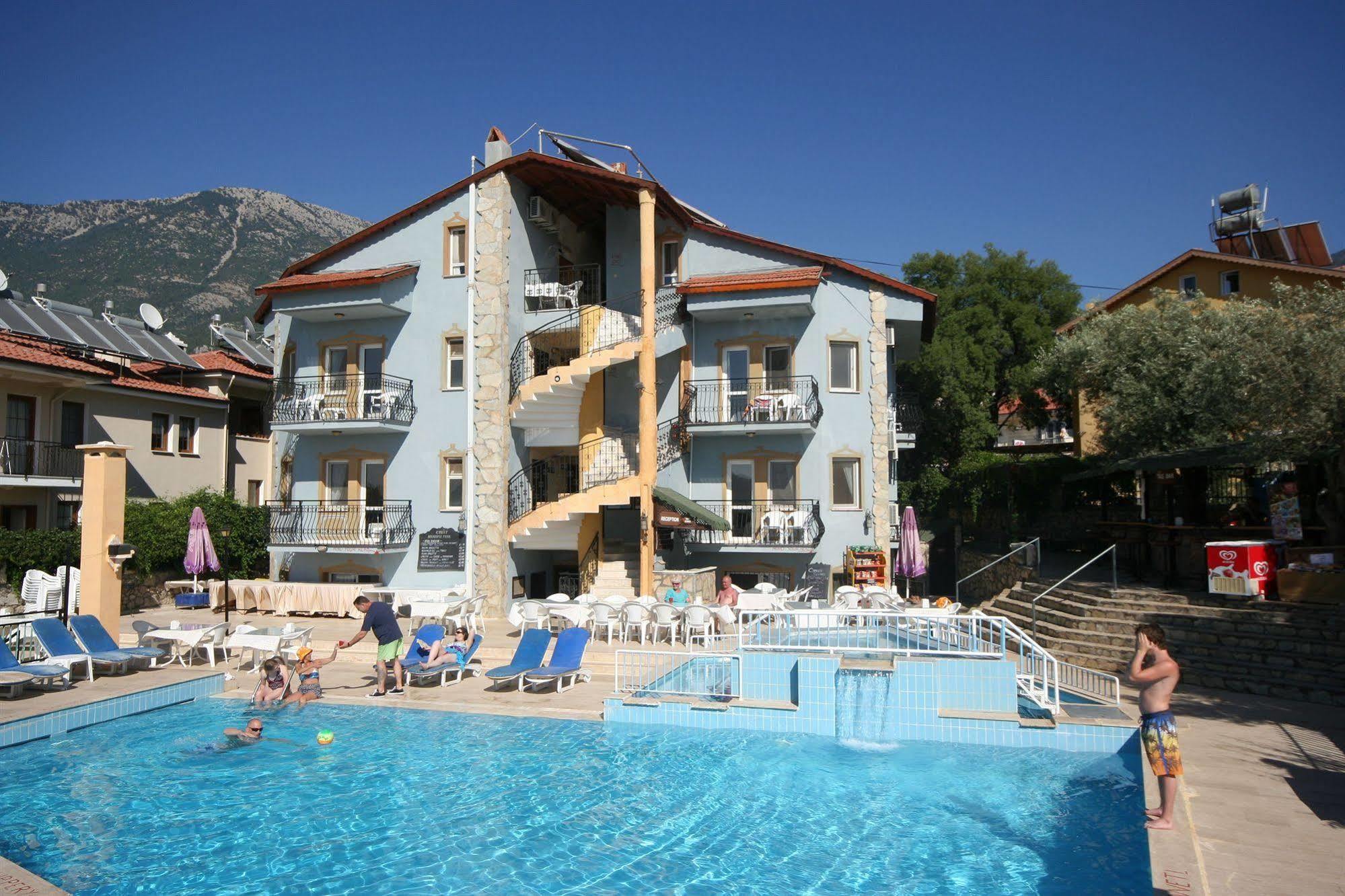 Cypriot Hotel 厄吕代尼兹 外观 照片